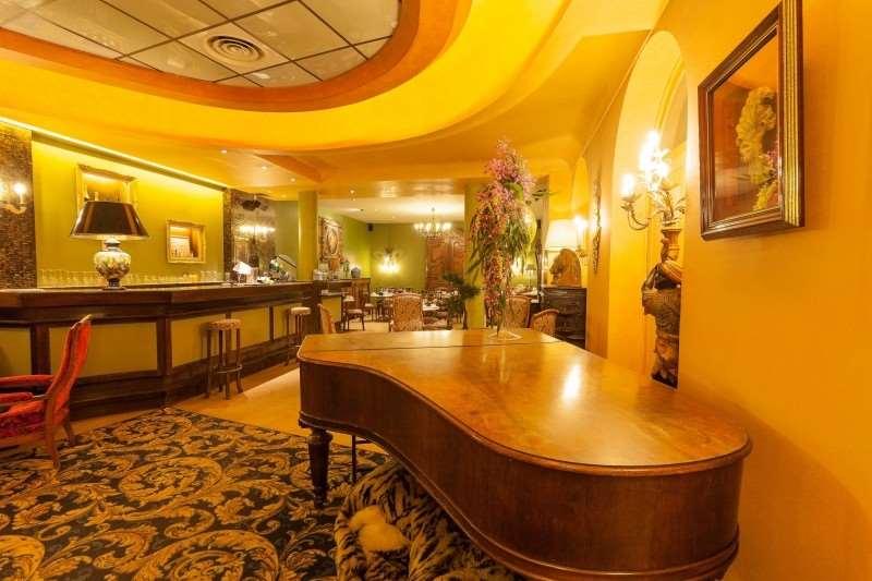 塞西莉亚巴黎酒店 餐厅 照片